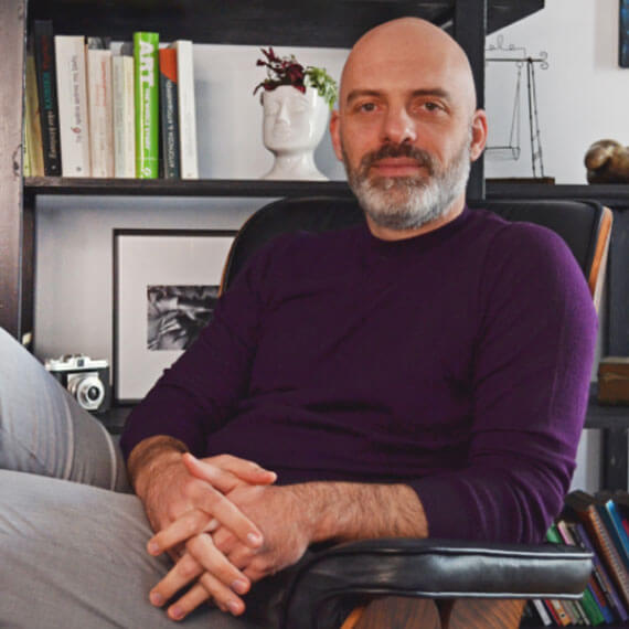 Άρης Παπαχαράλαμπος